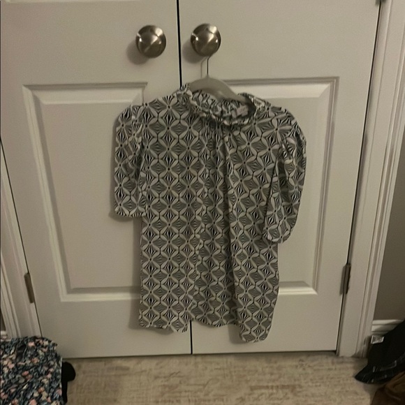 Geometric Patterned Women's Top - Black and White - Picture 1 of 1